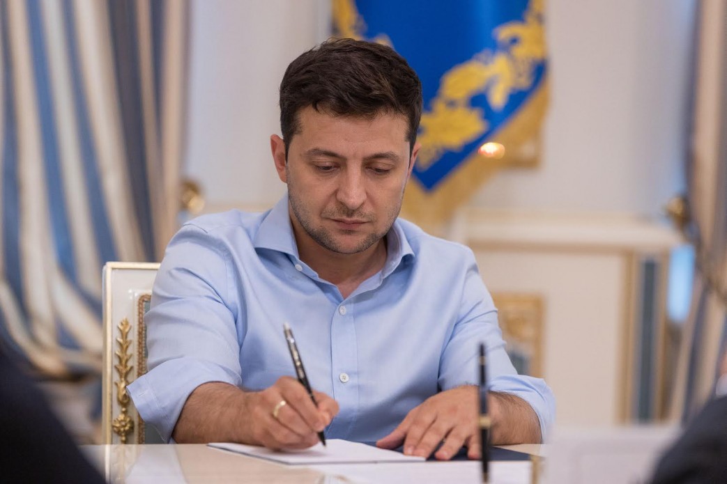 Володимир Зеленський підписав закон щодо вдосконалення публічних закупівель