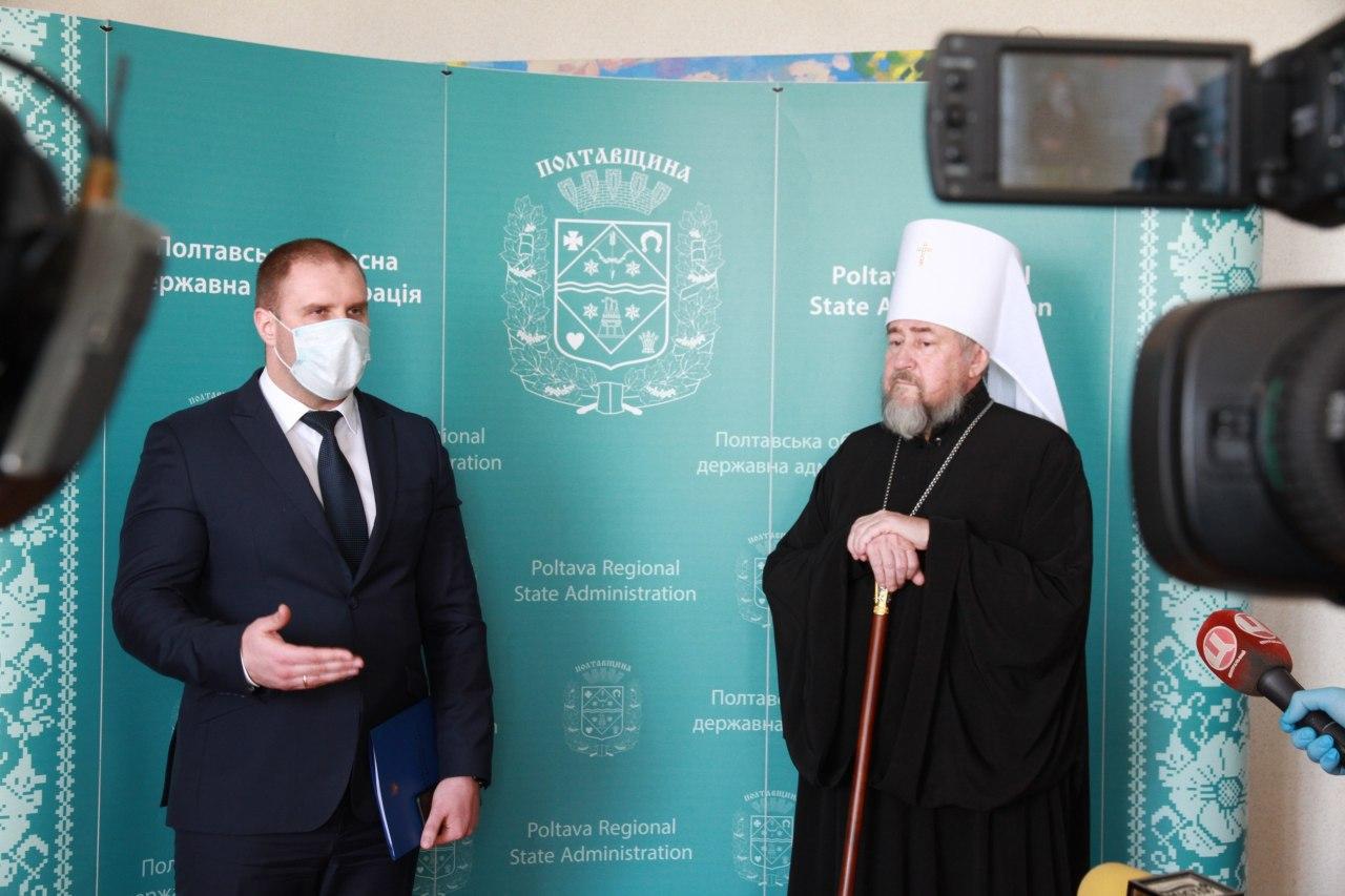 Олег Синєгубов попередив полтавців про жорсткіші вимоги до карантину і можливе обмеження богослужінь на свята