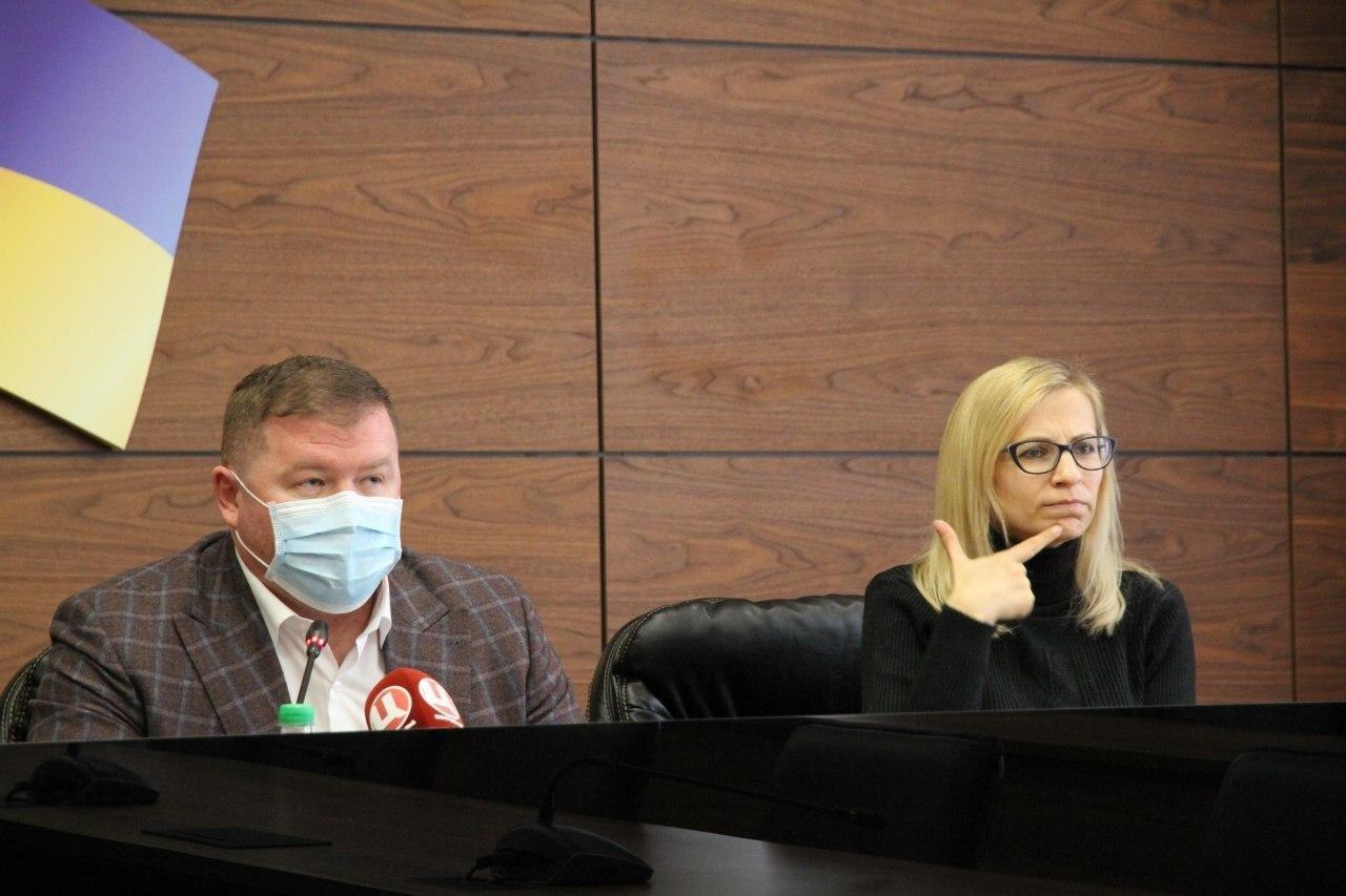 Лабораторно коронавірус підтвердили у 34 медичних працівників Полтавщини