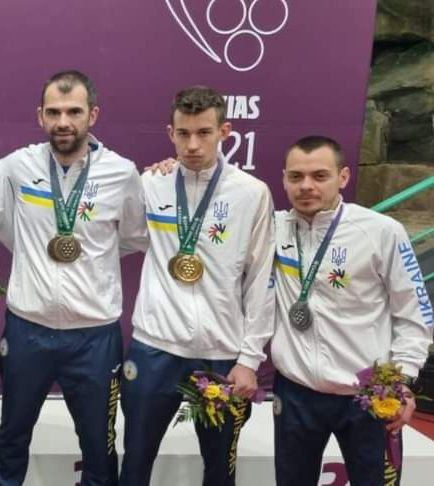 Полтавські тенісисти завоювали «срібло» і «бронзу» в парному чоловічому заліку на Дефлімпіаді
