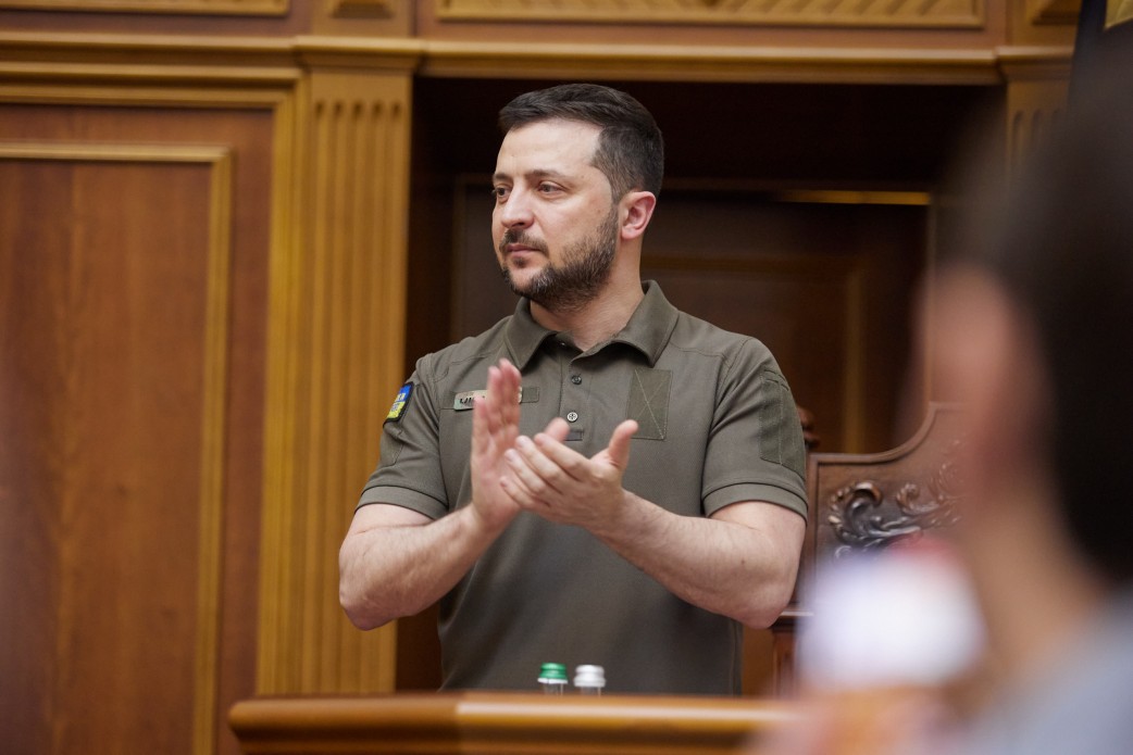 Володимир Зеленський присвоїв польському Жешуву почесну відзнаку «Місто-рятівник» і запропонував Раді розширити права громадян Польщі в Україні