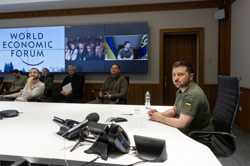 Президент України в Давосі: Для окупації не існує поняття відстані, найважливіше – із самого початку зупиняти будь-якого агресора   