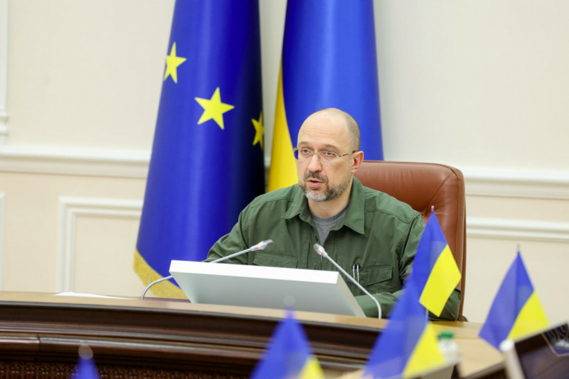 Денис Шмигаль: У чотирьох повністю деокупованих областях готується відновлення лікарень, дитячих садочків та шкіл