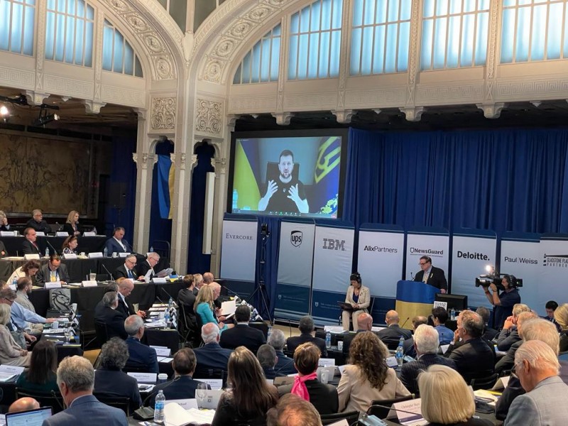 Об’єднання світу навколо України допоможе захистити демократичні цінності – Володимир Зеленський