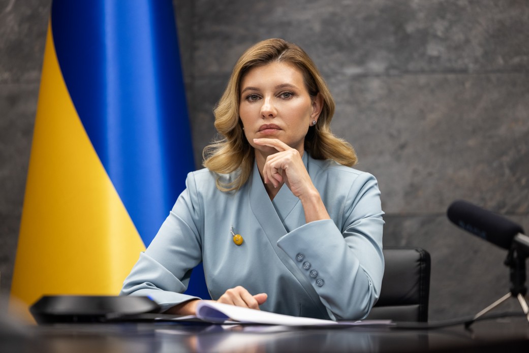 Україна має стати для своїх людей найкомфортнішим місцем у світі – Олена Зеленська розповіла японській NHK про проекти у напрямі безбар’єрності, які втілюватимуть під час відбудови   
